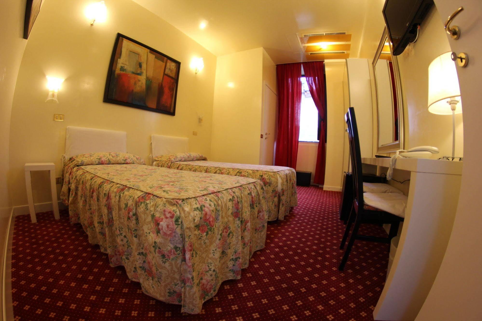 Europa Fiera Rho Hotel Buitenkant foto