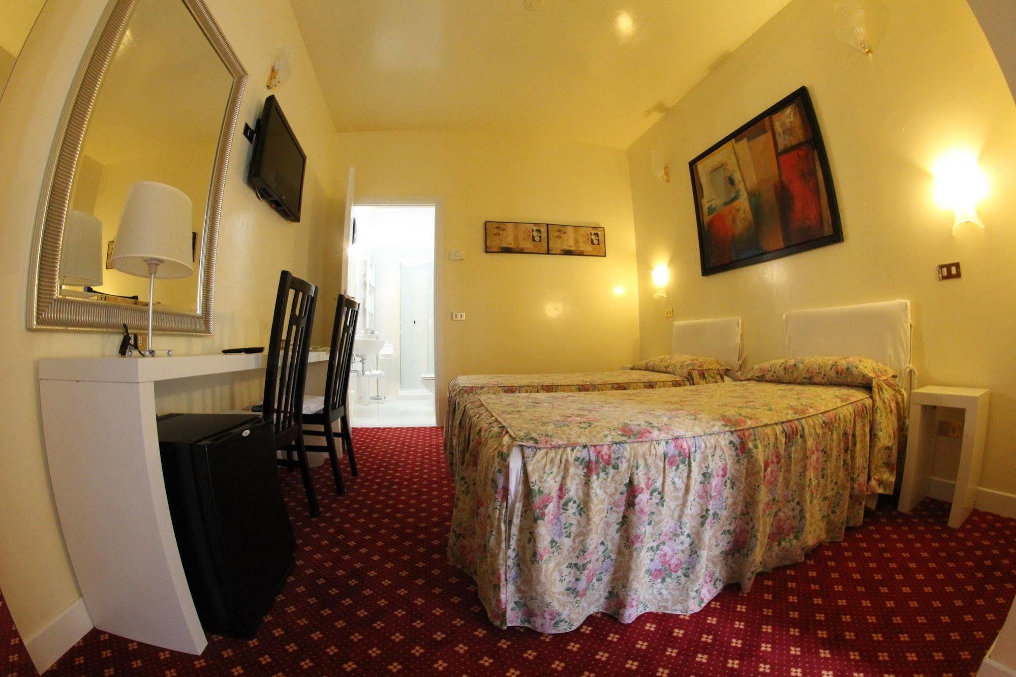 Europa Fiera Rho Hotel Buitenkant foto